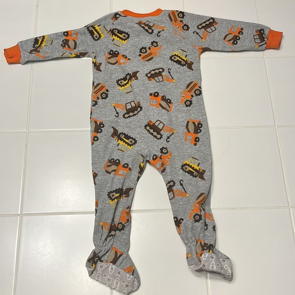 Carter’s, 18 months, construction equipment, sleeper - Picture 3 of 3